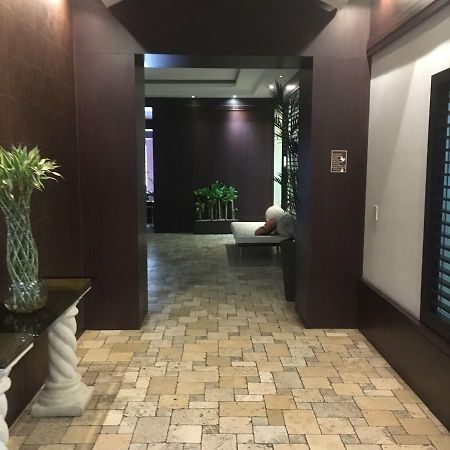 Suites Parque Real Quito Exterior foto