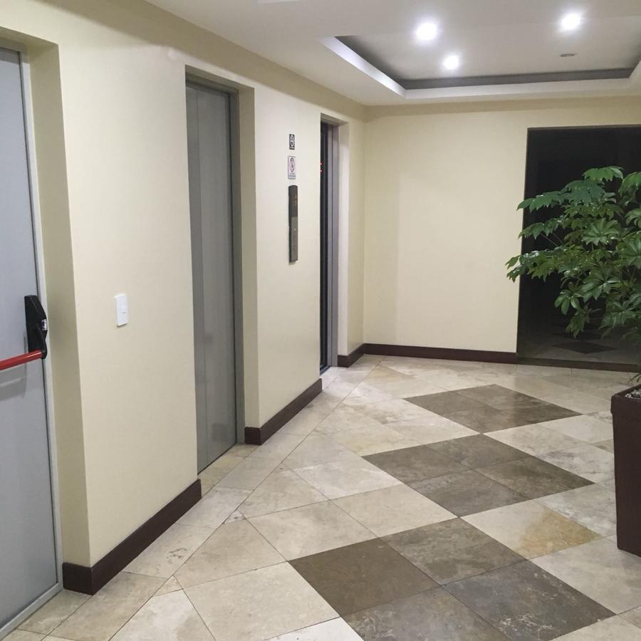Suites Parque Real Quito Exterior foto