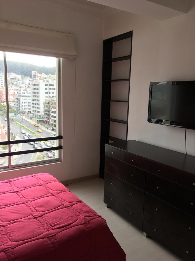 Suites Parque Real Quito Exterior foto