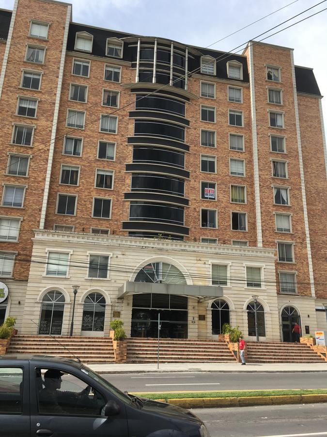 Suites Parque Real Quito Exterior foto